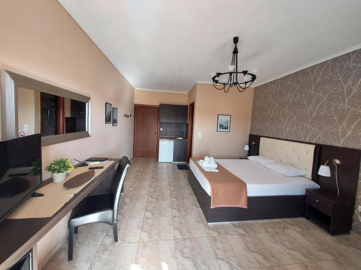 Hotel Epavli Nea Kallikrateia Екстериор снимка