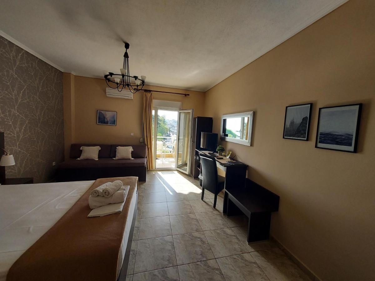 Hotel Epavli Nea Kallikrateia Екстериор снимка