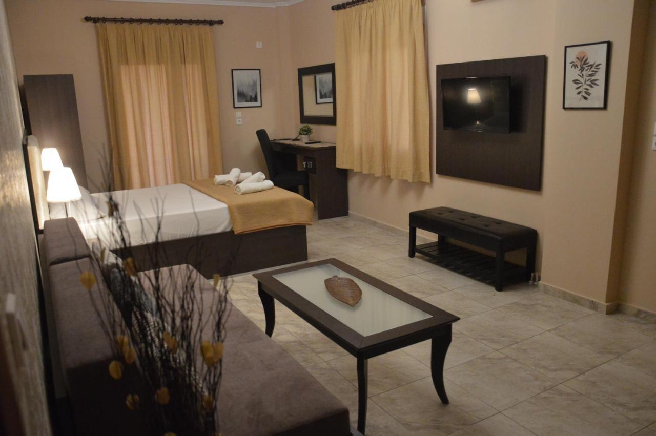 Hotel Epavli Nea Kallikrateia Екстериор снимка