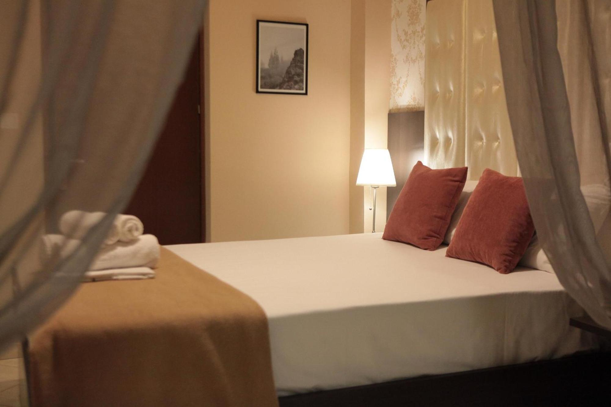 Hotel Epavli Nea Kallikrateia Екстериор снимка