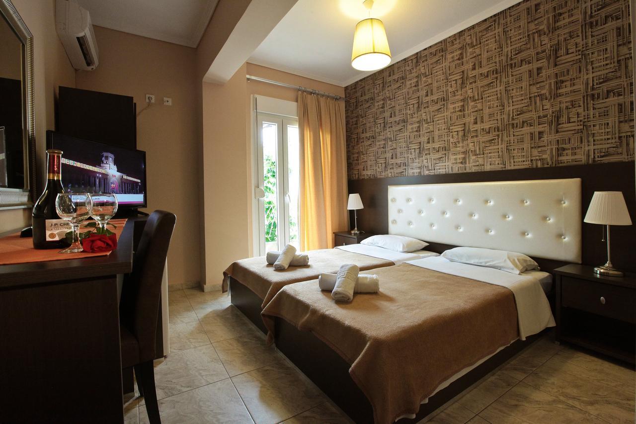 Hotel Epavli Nea Kallikrateia Екстериор снимка