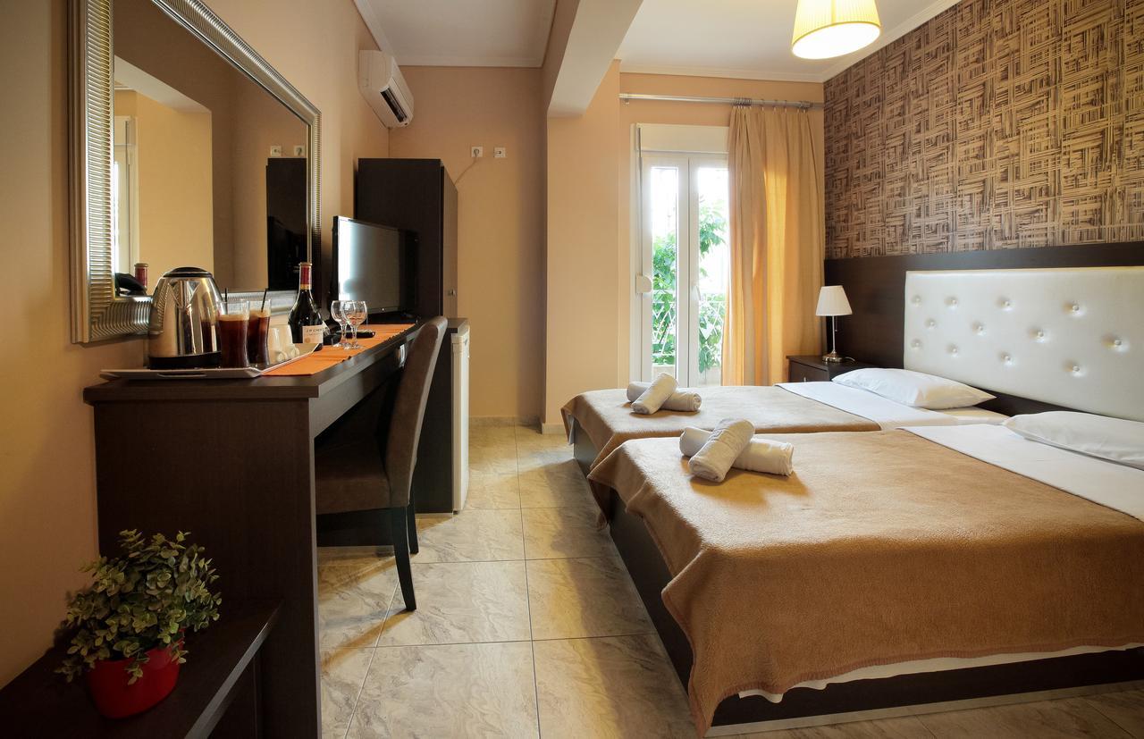Hotel Epavli Nea Kallikrateia Екстериор снимка