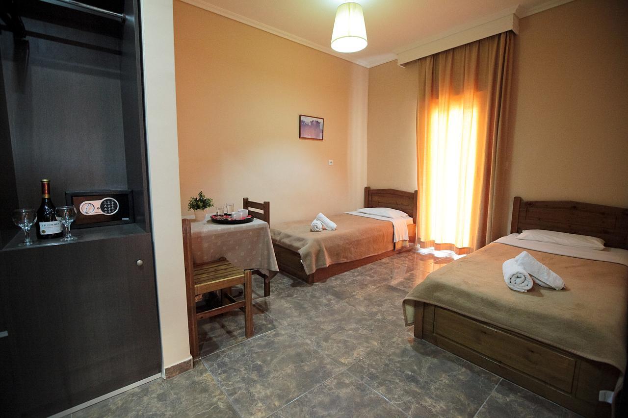 Hotel Epavli Nea Kallikrateia Екстериор снимка