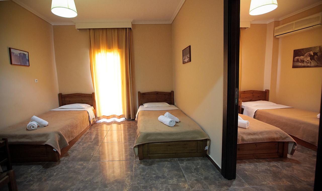 Hotel Epavli Nea Kallikrateia Екстериор снимка