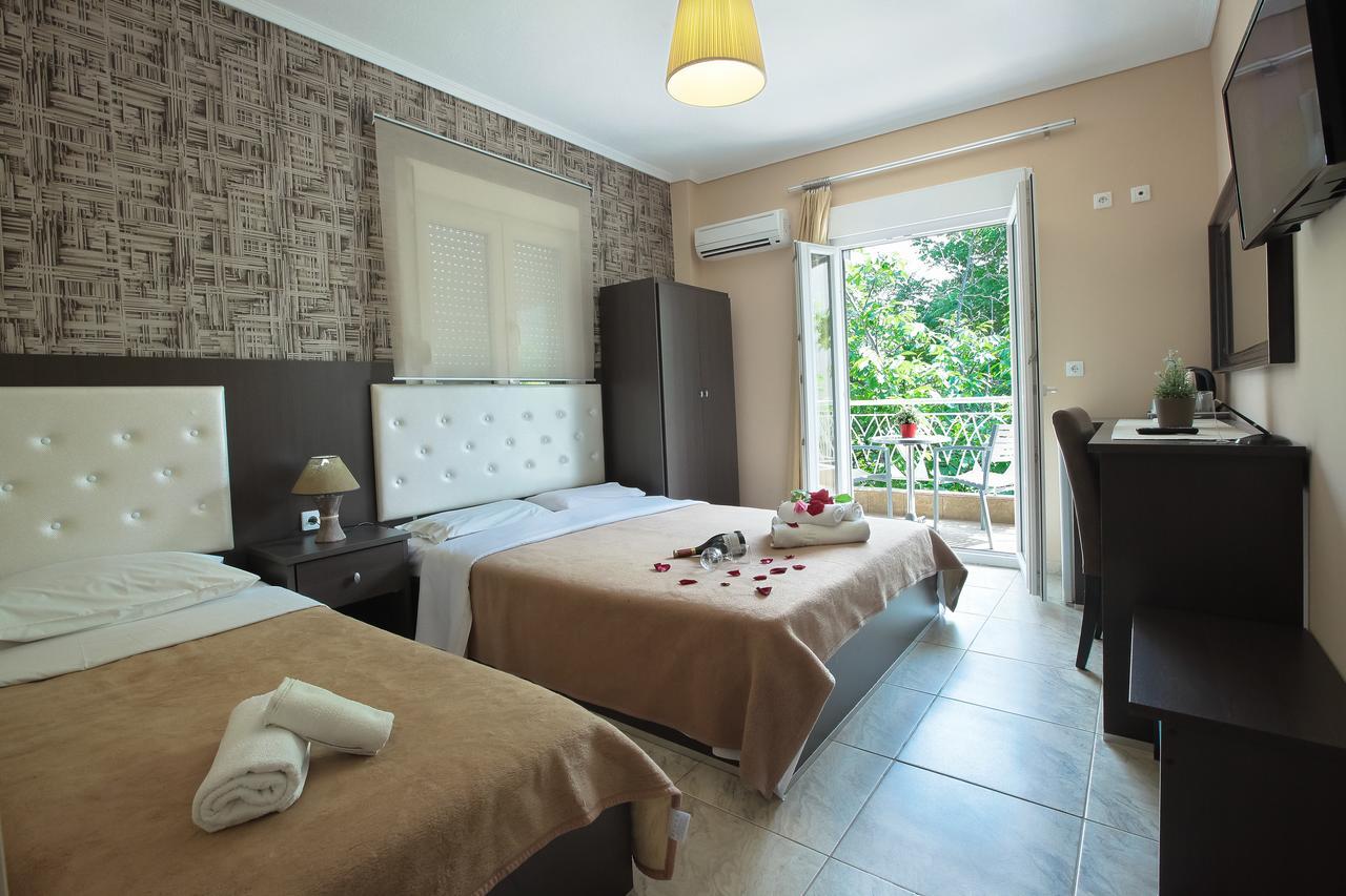 Hotel Epavli Nea Kallikrateia Екстериор снимка