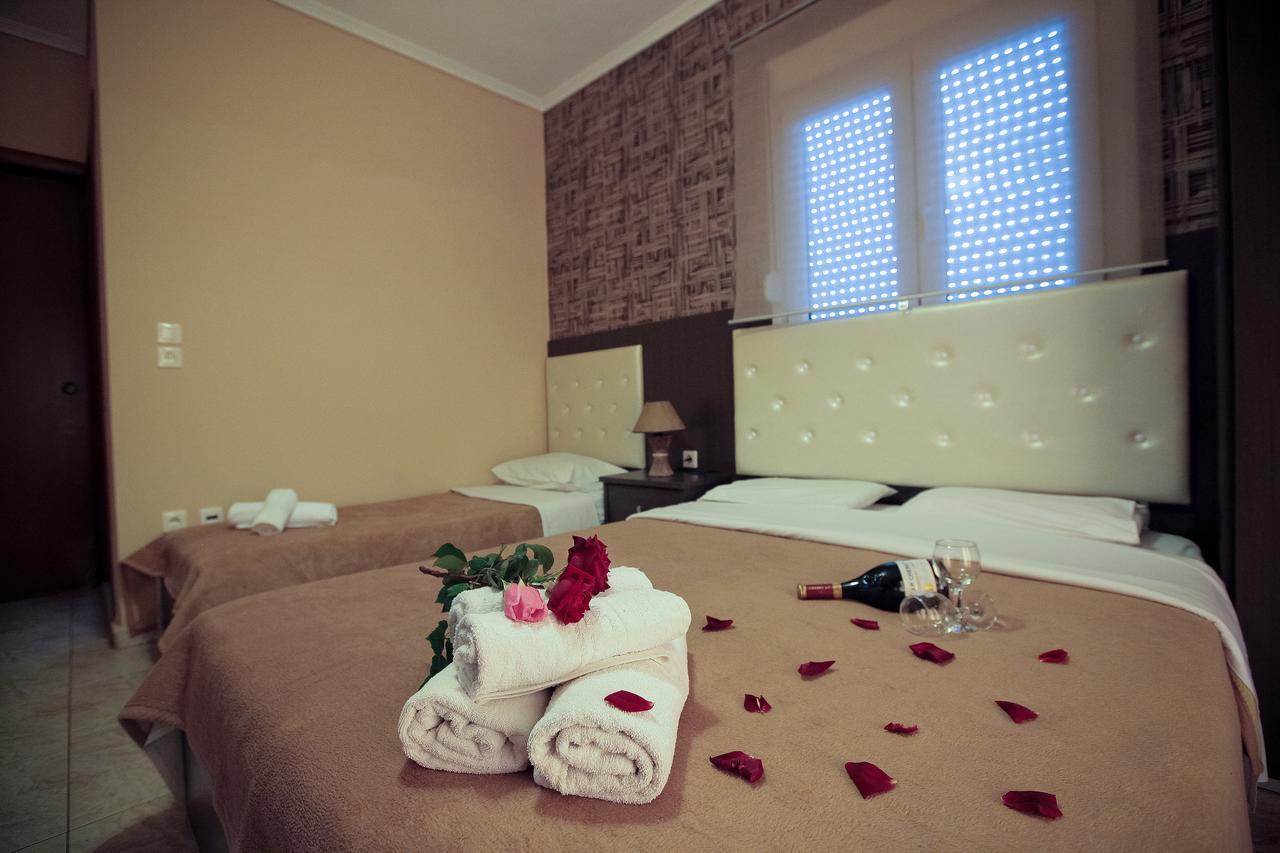 Hotel Epavli Nea Kallikrateia Екстериор снимка