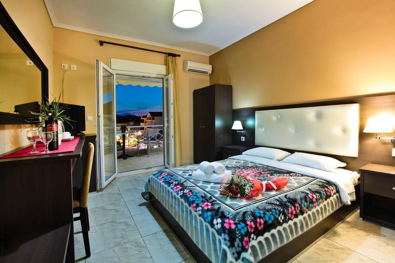 Hotel Epavli Nea Kallikrateia Екстериор снимка